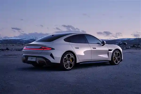小米汽车：用户至上，无需投资，创造成功