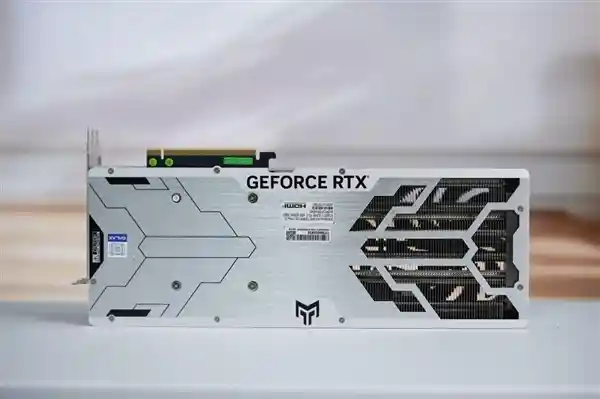 【震撼登场！影驰RTX 4070 Ti SUPER金属大师Plus OC】