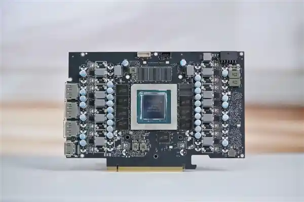 【震撼登场！影驰RTX 4070 Ti SUPER金属大师Plus OC】