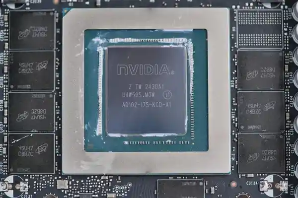 【震撼登场！影驰RTX 4070 Ti SUPER金属大师Plus OC】