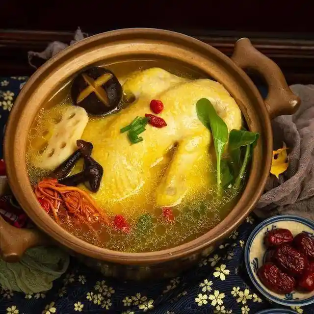 冬季抗寒食谱：小雪后，这4种食物助你暖身驱寒，增强免疫力迎接寒冬挑战