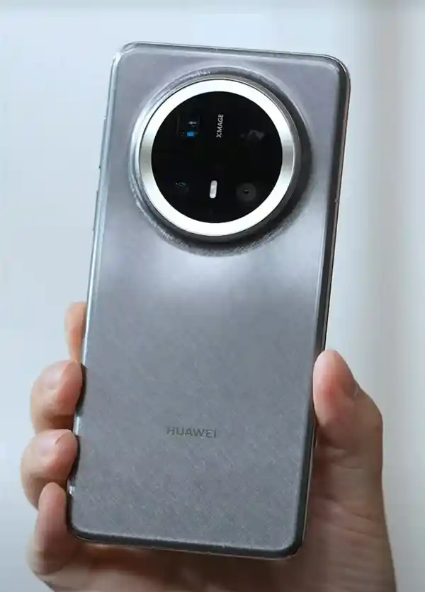 华为Mate 70 RS非凡大师：八边形镜头设计惊艳亮相