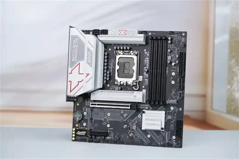七彩虹战斧Z890M-PLUS V20：M.2接口之王，性能释放再升级！