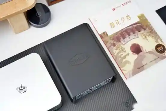 铁威马NAS：小身材大能量，数据备份无忧