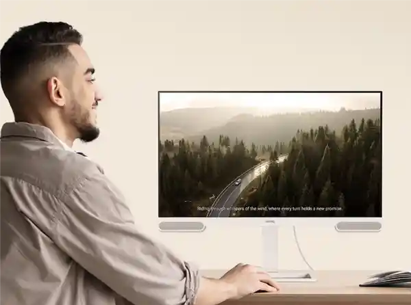 全新发布！明基27寸4K IPS显示器震撼登场，音响设计独特，首发价仅3699元