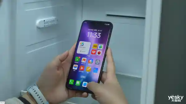 OPPO A5 Pro挑战极限！-24℃寒冷环境下表现出色，毫无压力应对