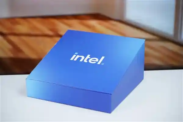 酷睿Ultra 200S一键超频搭配DDR5-8400，性能全面升级，助您畅享飞速体验