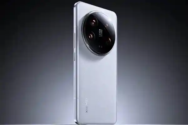小米15 Ultra：长焦革新，焦点再升级