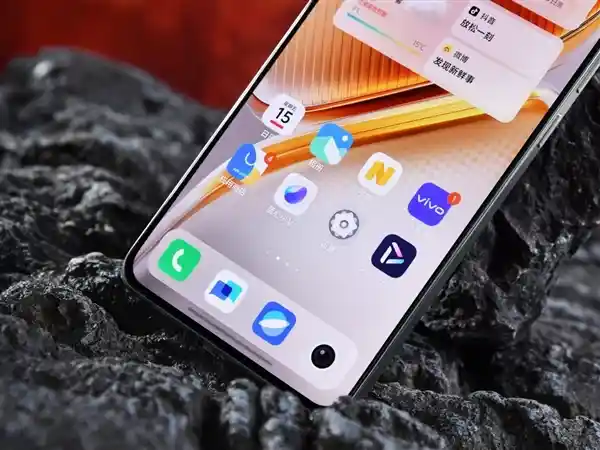 iQOO Neo10 Pro：天玑旗舰，性能巅峰