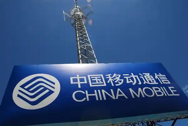 中国移动空中光纤技术突破：百公里传输速度突破377.6Tb/s