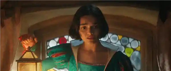 盖尔·加朵演绎邪恶皇后！迪士尼《白雪公主》真人版全新预告惊艳发布
