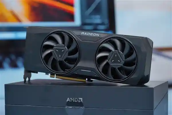 RX 8800 XT惊喜来袭！功耗大砍43瓦