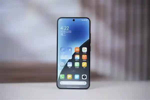 小米15系列创新升级：无网环境下也能实现6km双向通话