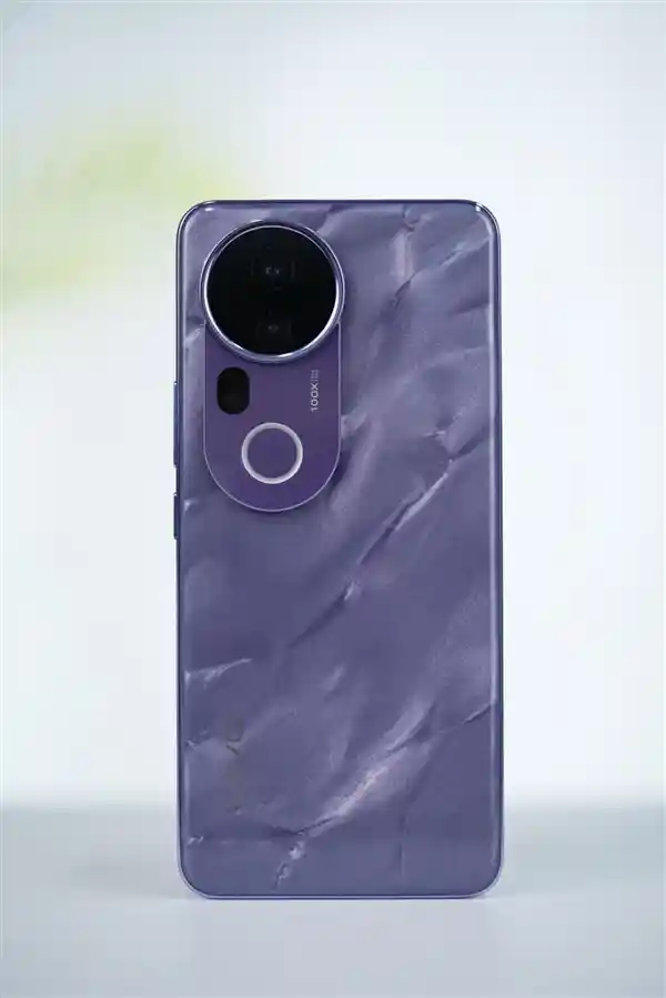 vivo S20 Pro震撼登场！四颗5000万像素摄像头，拍照新境界！