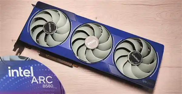 全球首发！Intel锐炫B580显卡突破封锁，提前上市！