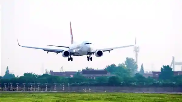 京东航空迎来第10架波音737货机！航空机队再添新力量