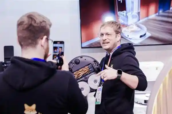 CES 2025：MOVA斩获赞誉，引领科技风潮