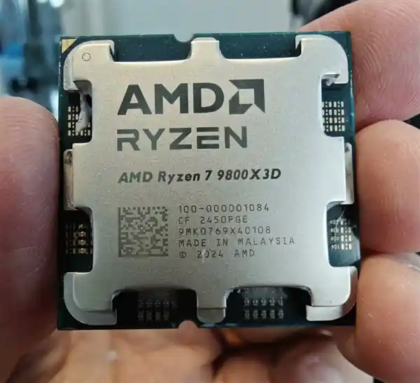 揭秘国内惊现假冒锐龙7 9800X3D事件：网友惨失4000元，产品真伪难辨！