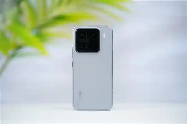 国补手机上市当天销量暴增200%！3K-4K价位机型成最热门选择 您又添购几台？