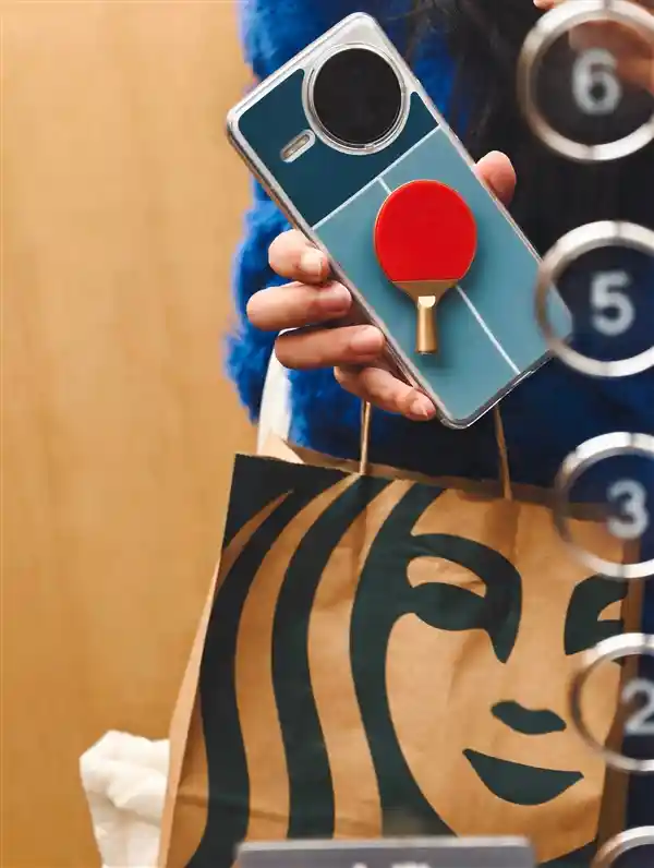 「樊振东生日快乐！REDMI K80系列推出乒乓球定制手机壳，独家限量发售！」