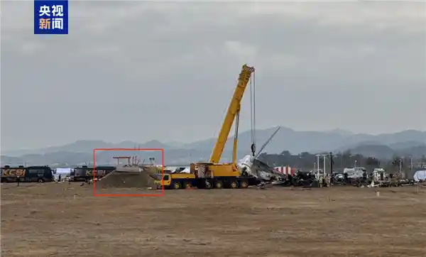 韩国空难调查：179人死亡，起落架未放下背后的谜团