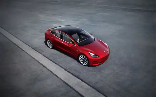 特斯拉: Model Y引领2024年全球车市风云，焕新升级助力成为最畅销车型