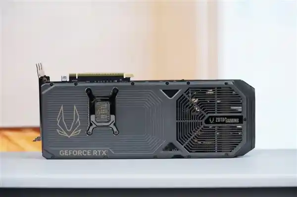 未来之镜！索泰RTX 5080 AMP EXTREME INFINITY显卡揭秘