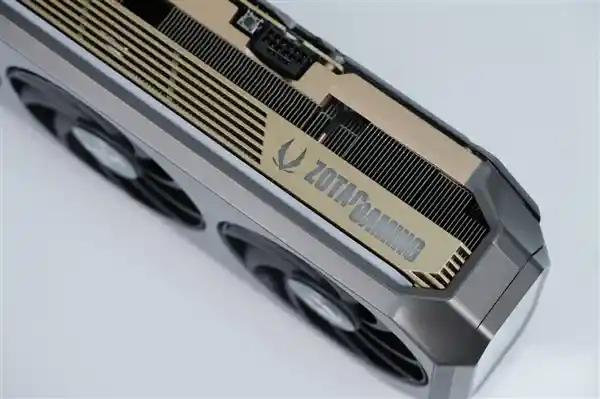 未来之镜！索泰RTX 5080 AMP EXTREME INFINITY显卡揭秘
