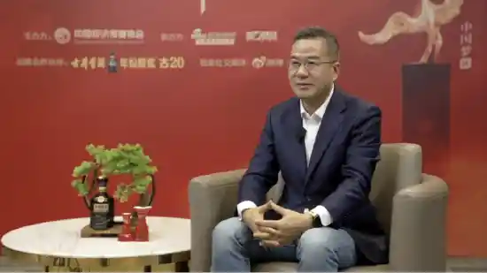 新能源车市内卷：经济学家马光远称痛并乐见