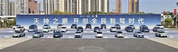 比亚迪：引爆中国汽车市场的黑马品牌
