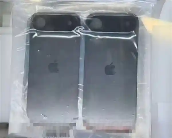 全新设计！iPhone 17 Air横向条形后置摄像头，机身仅5.5mm厚度