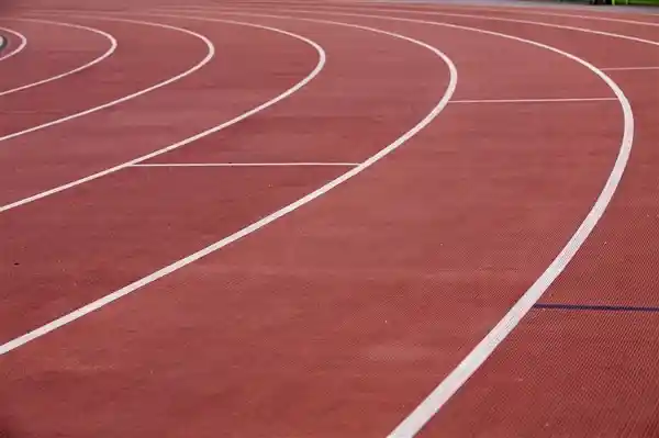 江苏大学生60米栏惊现刘翔2.0：7.53秒刷新期待