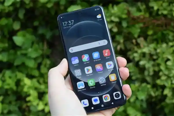 小米Civi 5 Pro登场，搭载骁龙8s Elite平台，震撼4月发布