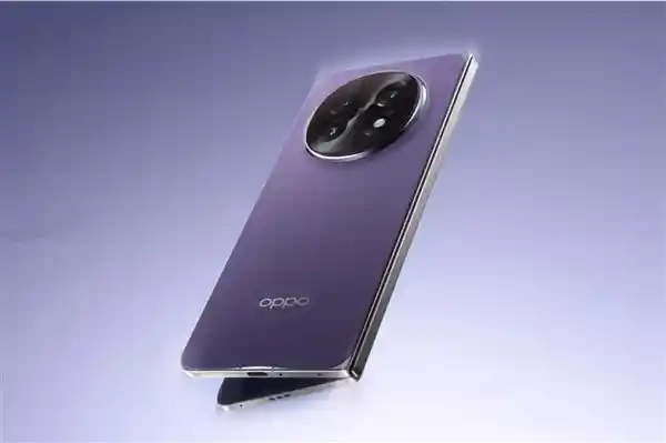 2025前沿科技盛宴：OPPO Find N5全球最薄折叠屏震撼首发，8999元点燃未来智能手机革命！