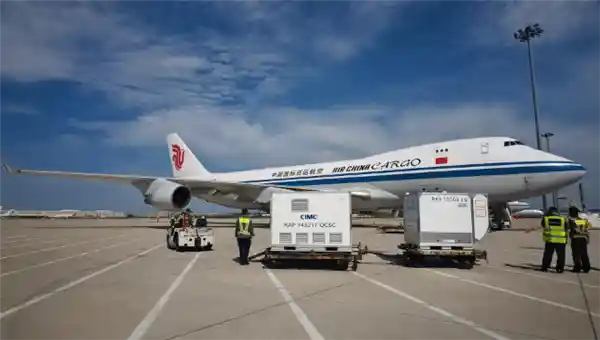 创新突破：国内首推RAP主动温控航空箱，确保极端环境下的温度精准控制