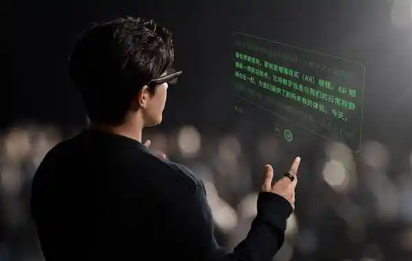 星纪魅族AR眼镜：提词器功能引领未来智能穿戴新潮流