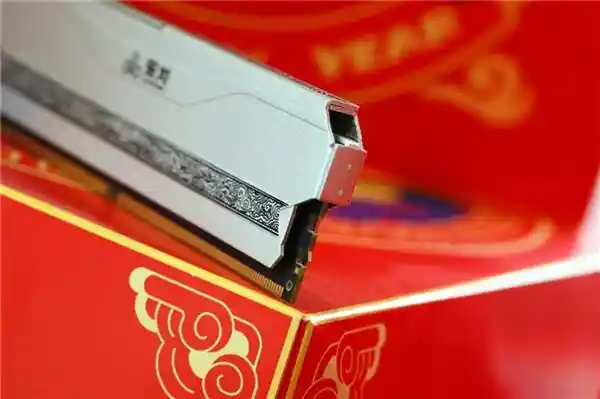 国韵神颜神凝系列DDR5 6000 CL28内存震撼发布！全新一键高频体验，性能超乎想象！