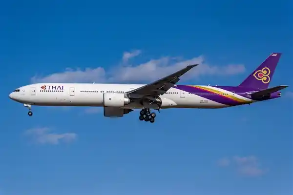 泰国航空宣布全面禁止客舱使用充电宝，保障飞行安全
