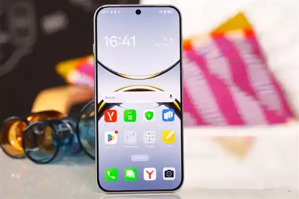 OPPO Find X8 Ultra 引领影像新视野！周意保：打造最强摄影神器Ultra