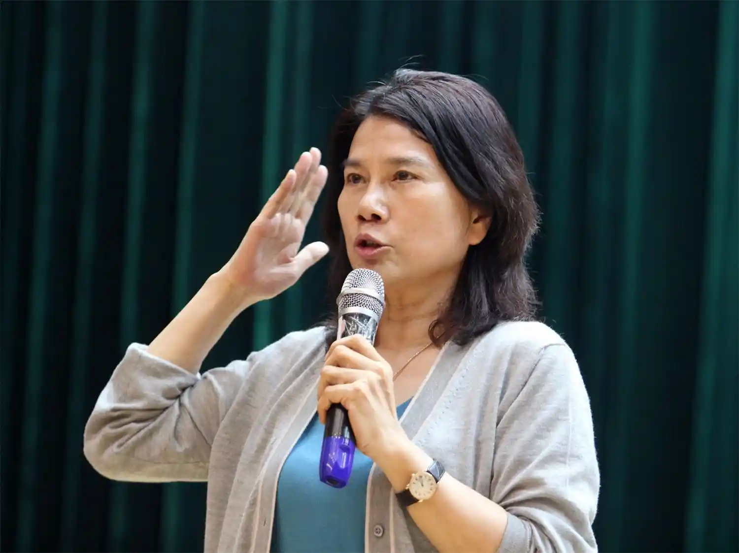 格力电器计划在年内开设3000家董明珠健康家门店，领先打造全新健康生活体验！