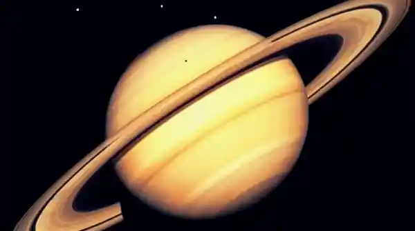 土星再添128颗新卫星！卫星总数飙升至274颗，超越木星霸主地位！