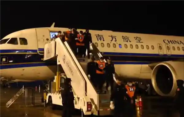 2876名涉嫌电信诈骗的中国籍嫌犯从缅甸被押解回国