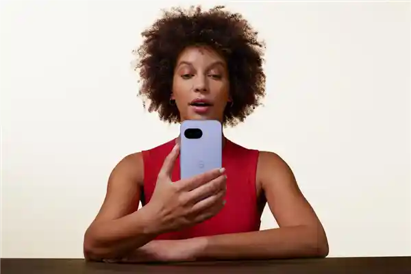 《谷歌Pixel 9a重磅登场：畅享7年安卓大版本更新，仅3600元起！》