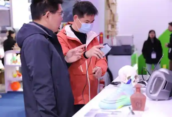 积木易搭携全场景3D扫描黑科技惊艳亮相TCT Asia 2025，RayZoom G100亚洲首秀引爆行业目光