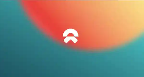 《李斌：萤火虫仅有一款车型，为何不再多萤一点？》