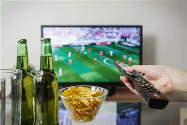 两年后再负国足，韩国球迷痛呼：这是不可承受的奇耻大辱！