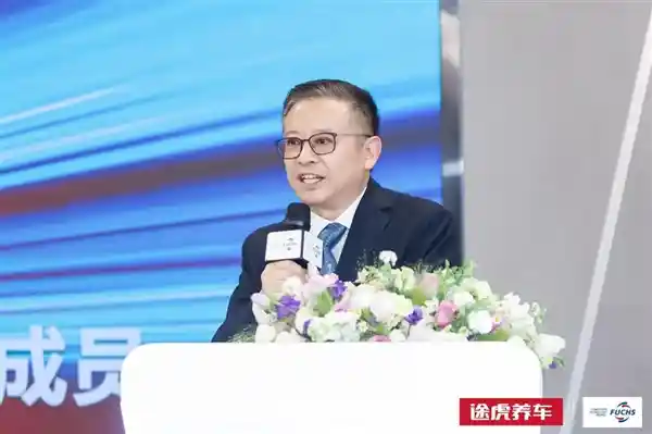 途虎养车携手福斯焕新启航，π动力系列新品重磅发布！
