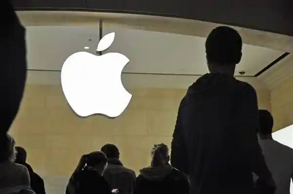 《苹果重磅官宣：M5芯片+iPad与MacBook全新纪元2025见！》