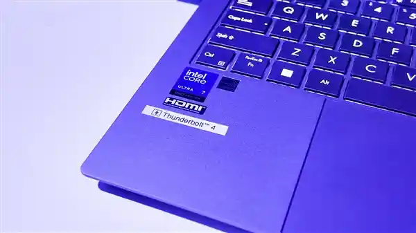 一线双控，畅享双电新玩法！Thunderbolt Share带你体验双电融合新境界！