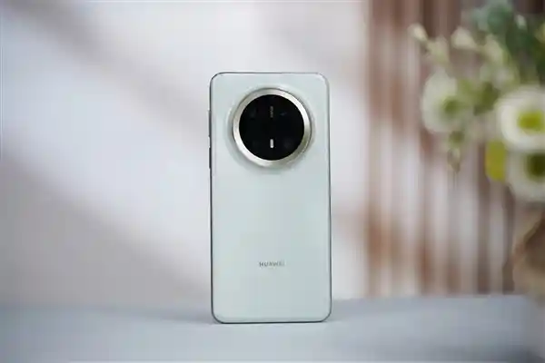 华为Mate 70 Pro+荣登最新安卓手机好评榜首